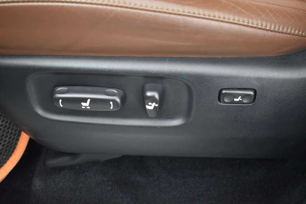 Купить Toyota Land Cruiser, 2016, 211 994 км, фото №10