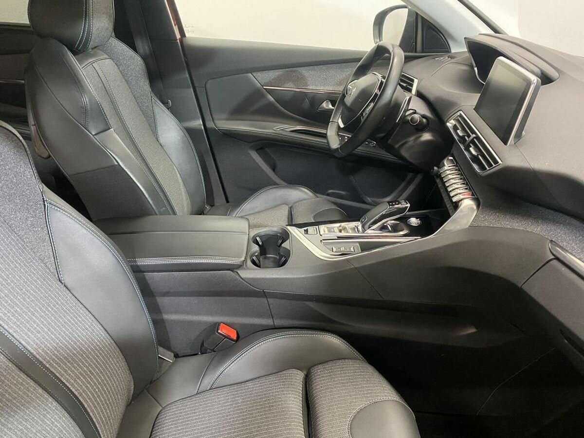 Купить Peugeot 5008, 2021, 44 039 км, фото №10