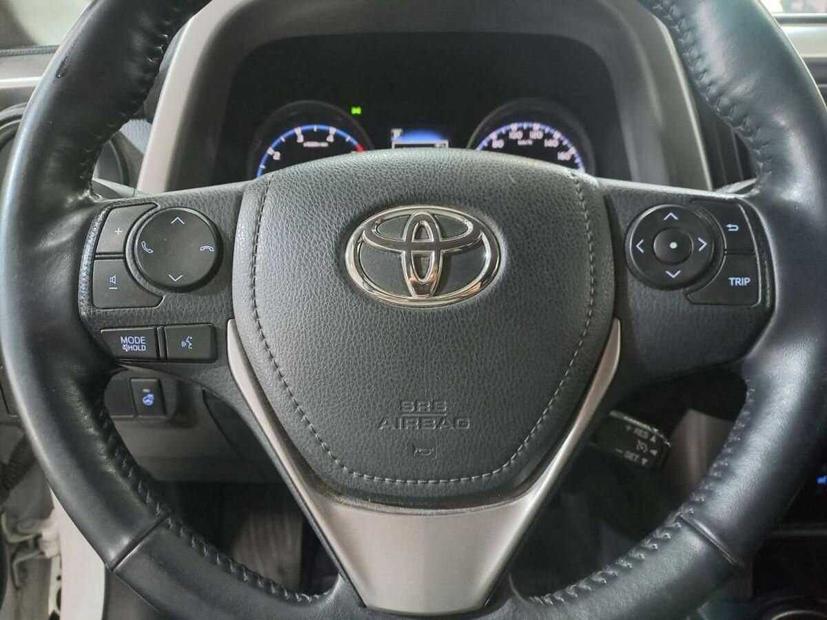 Купить Toyota RAV4, 2018, 95 472 км, фото №17