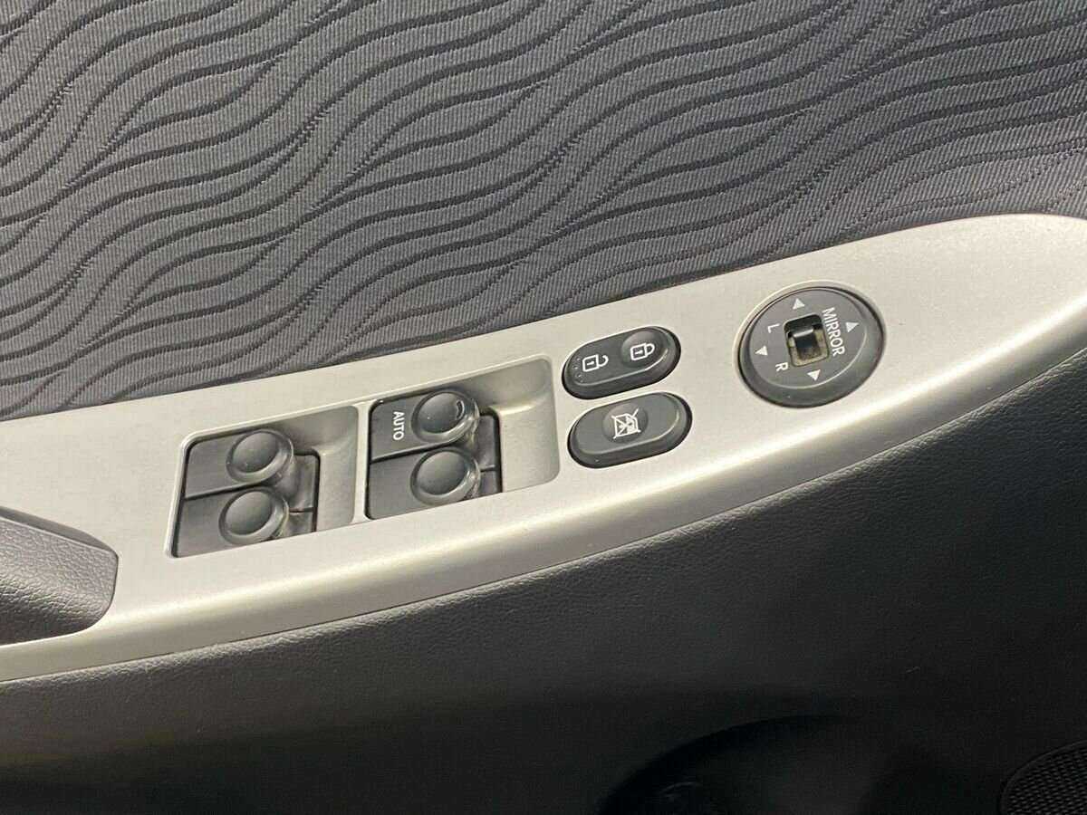 Купить Hyundai Solaris, 2012, 179 089 км, фото №16