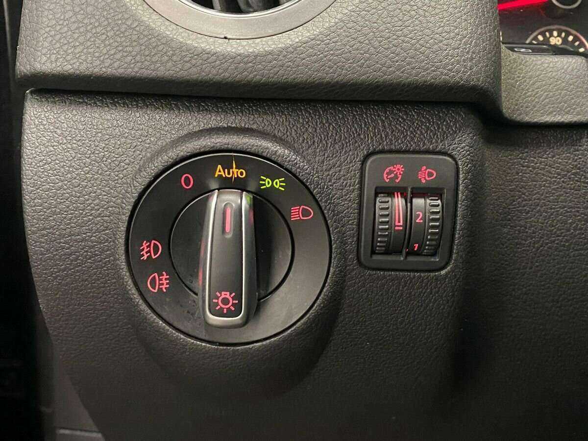 Купить Volkswagen Tiguan, 2011, 207 385 км, фото №16