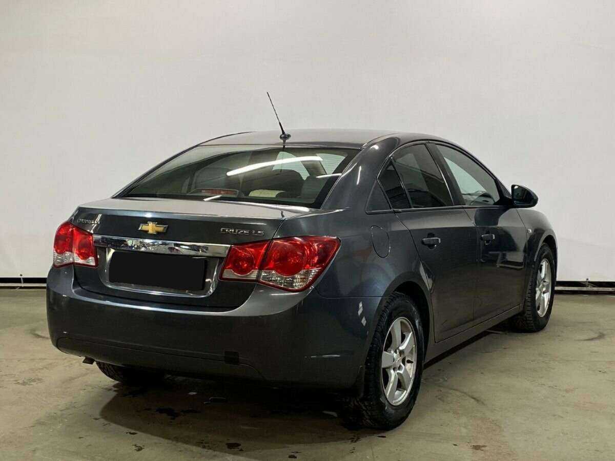 Купить Chevrolet Cruze, 2011, 176 300 км, фото №5