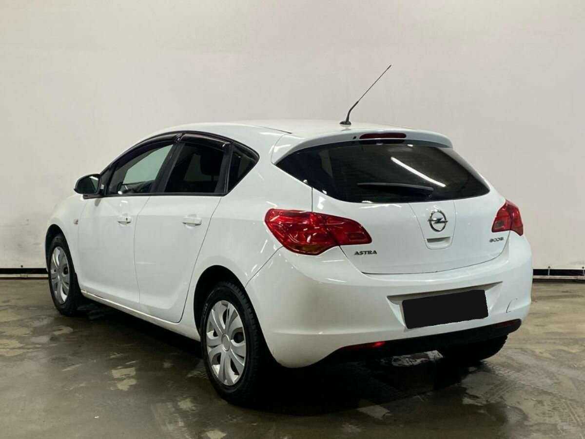 Купить Opel Astra, 2010, 138 310 км, фото №7