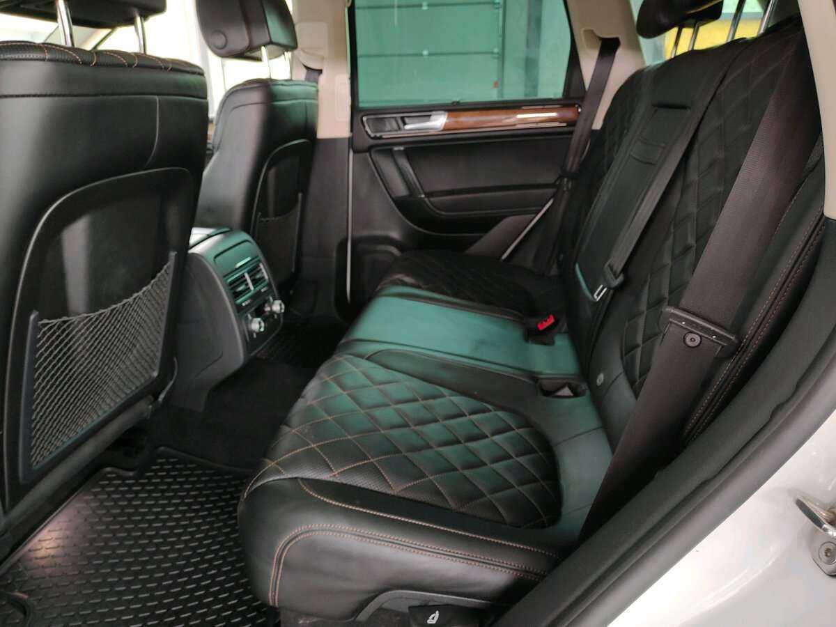 Купить Volkswagen Touareg, 2018, 127 339 км, фото №13