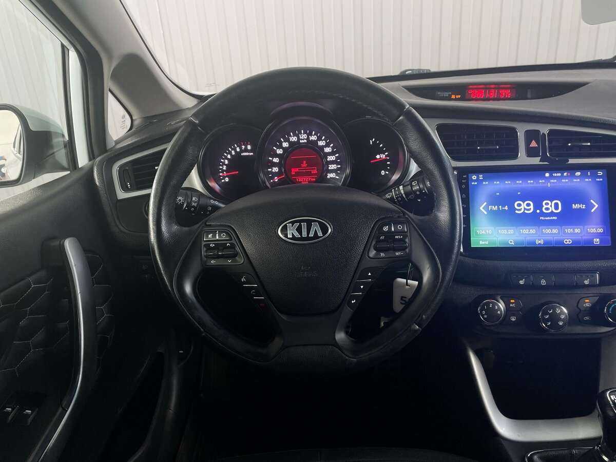 Купить Kia Ceed, 2013, 136 000 км, фото №11