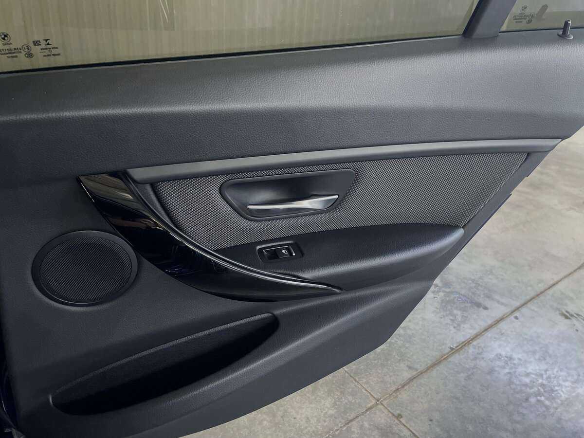 Купить BMW 3 серии 320i xDrive, 2018, 129 300 км, фото №24