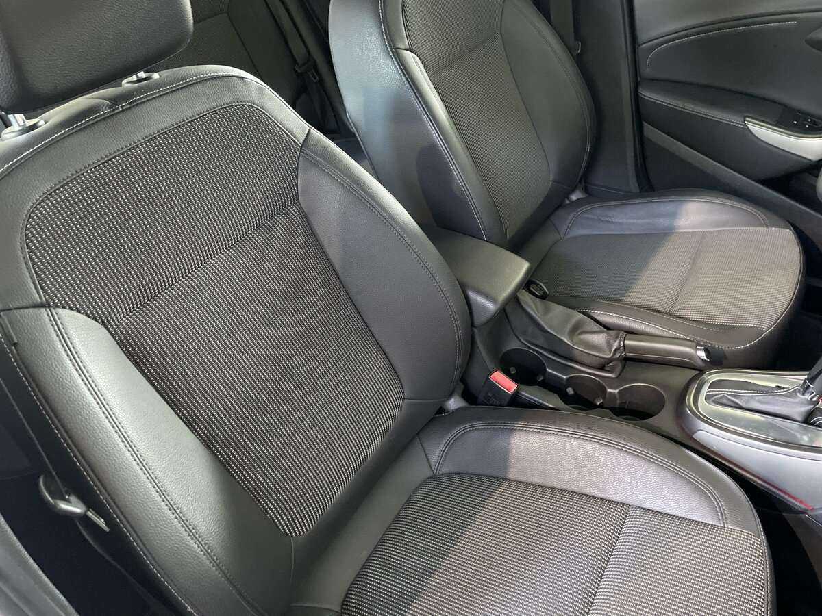 Купить Opel Astra, 2011, 171 300 км, фото №17