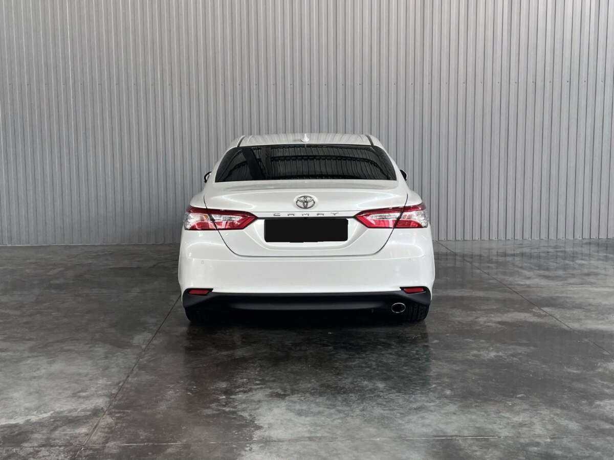 Купить Toyota Camry, 2018, 120 727 км, фото №6