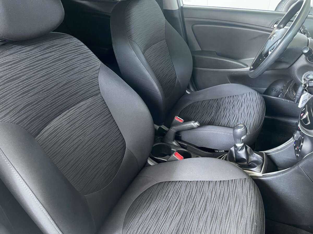 Купить Hyundai Solaris, 2014, 125 000 км, фото №17