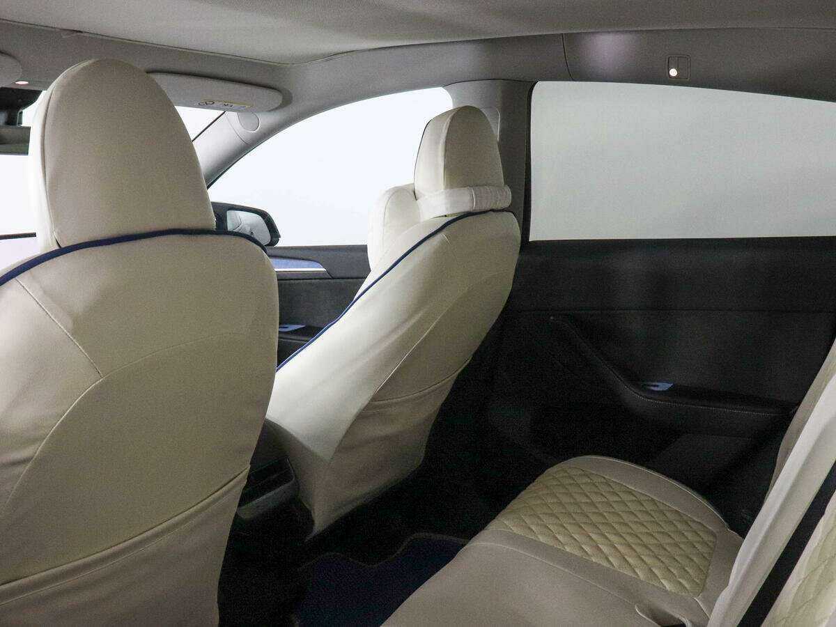 Купить Tesla Model Y Long Range Dual Motor, 2023, 2 500 км, фото №12