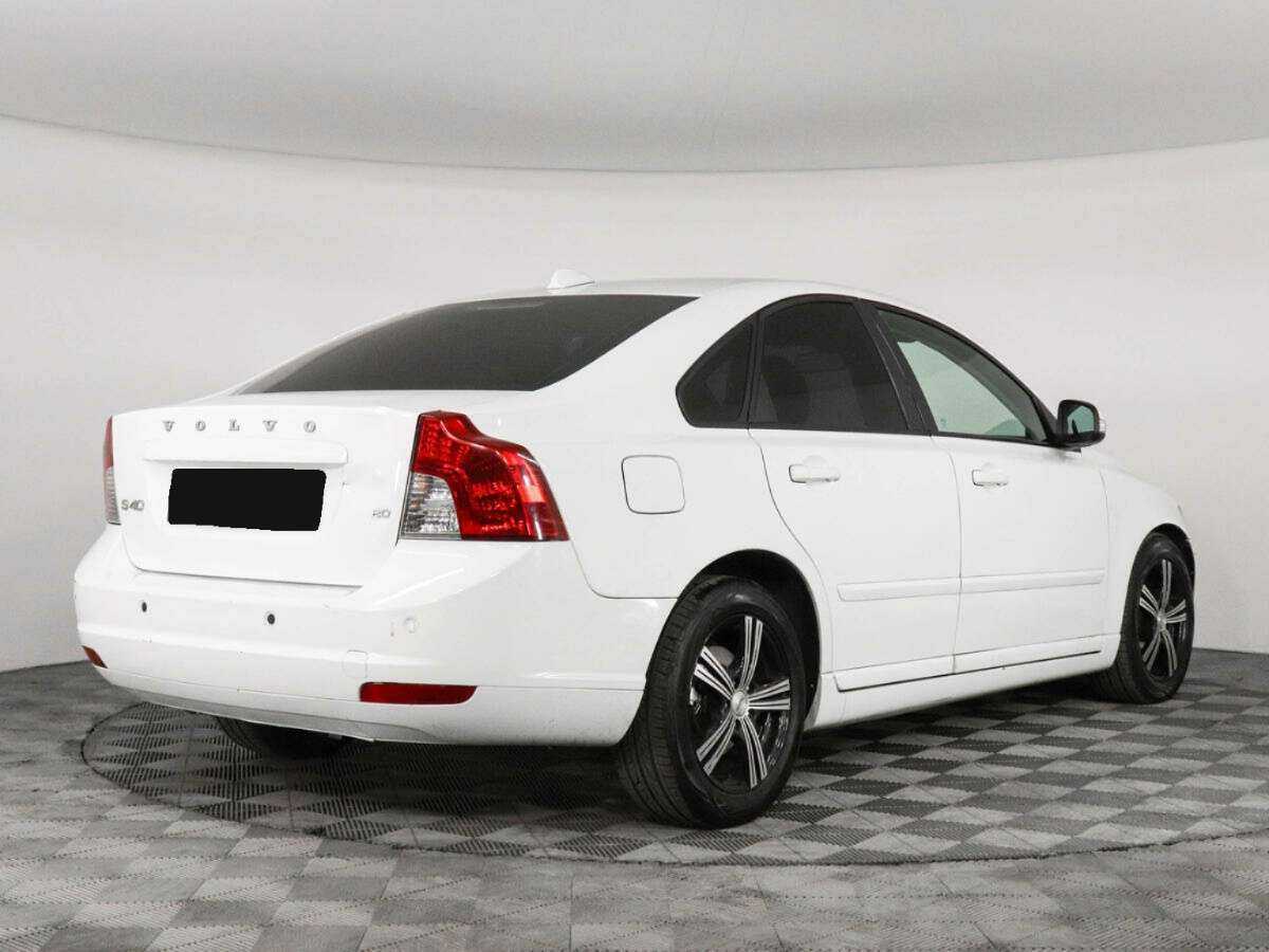 Volvo S40