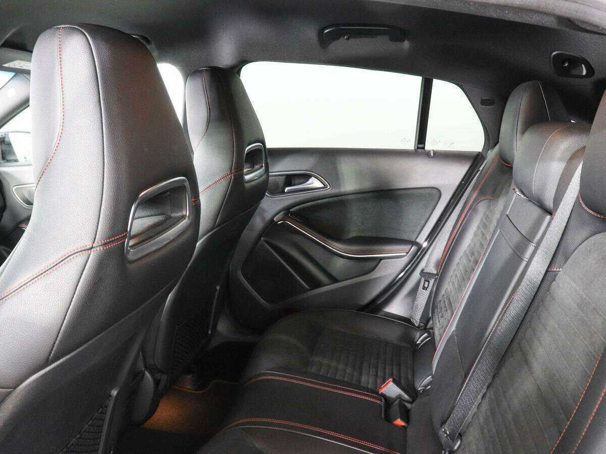 Купить Mercedes-Benz CLA 200 d, 2018, 95 000 км, фото №12
