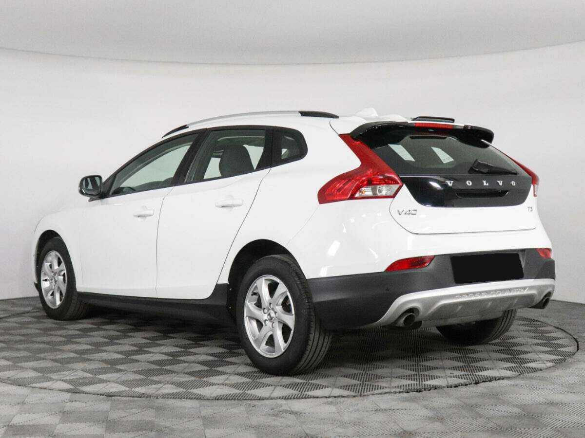 Купить Volvo V40 Cross Country, 2017, 135 000 км, фото №7