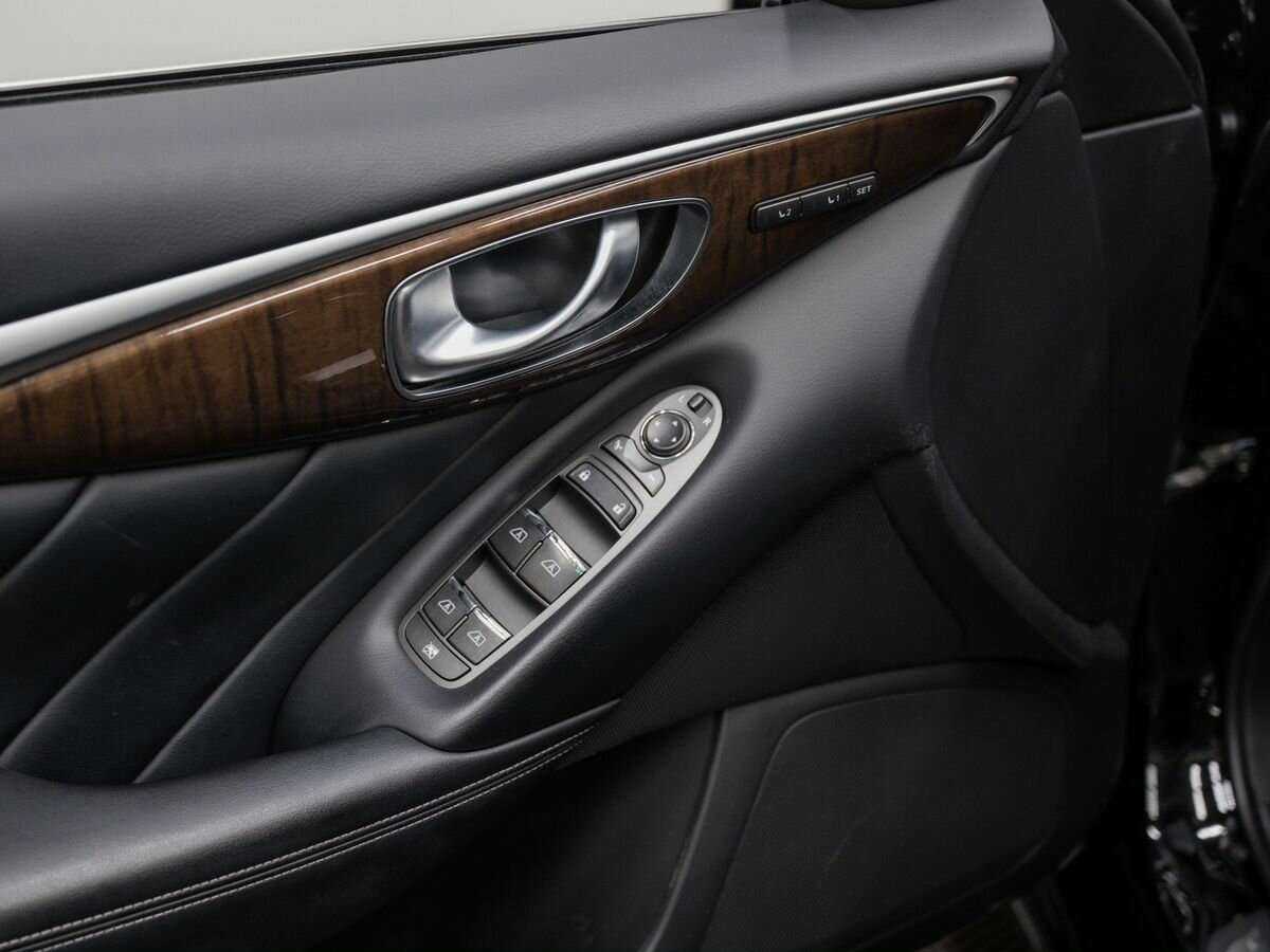 Купить Infiniti Q50, 2017, 154 517 км, фото №17