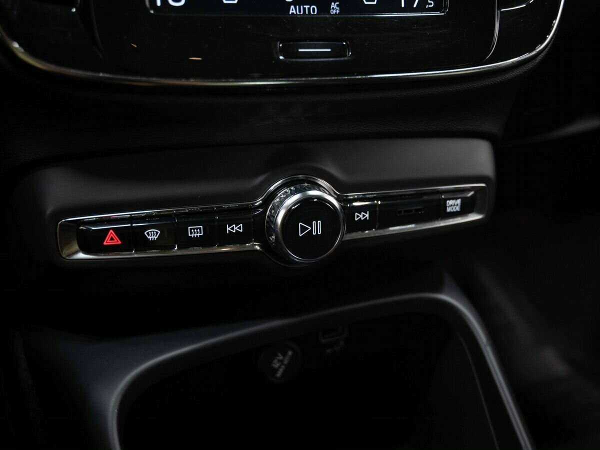 Купить Volvo XC40, 2019, 132 416 км, фото №21