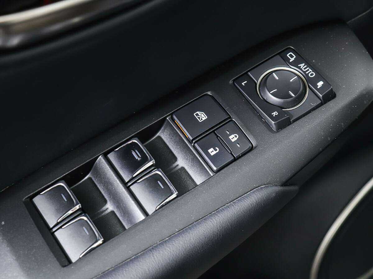 Купить Lexus NX 200, 2020, 66 341 км, фото №18