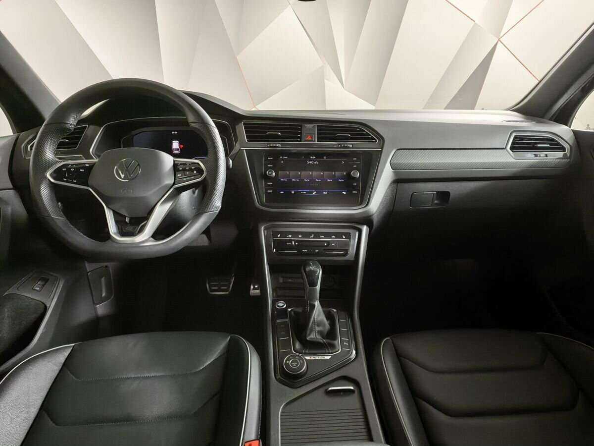 Купить Volkswagen Tiguan, 2021, 26 100 км, фото №9