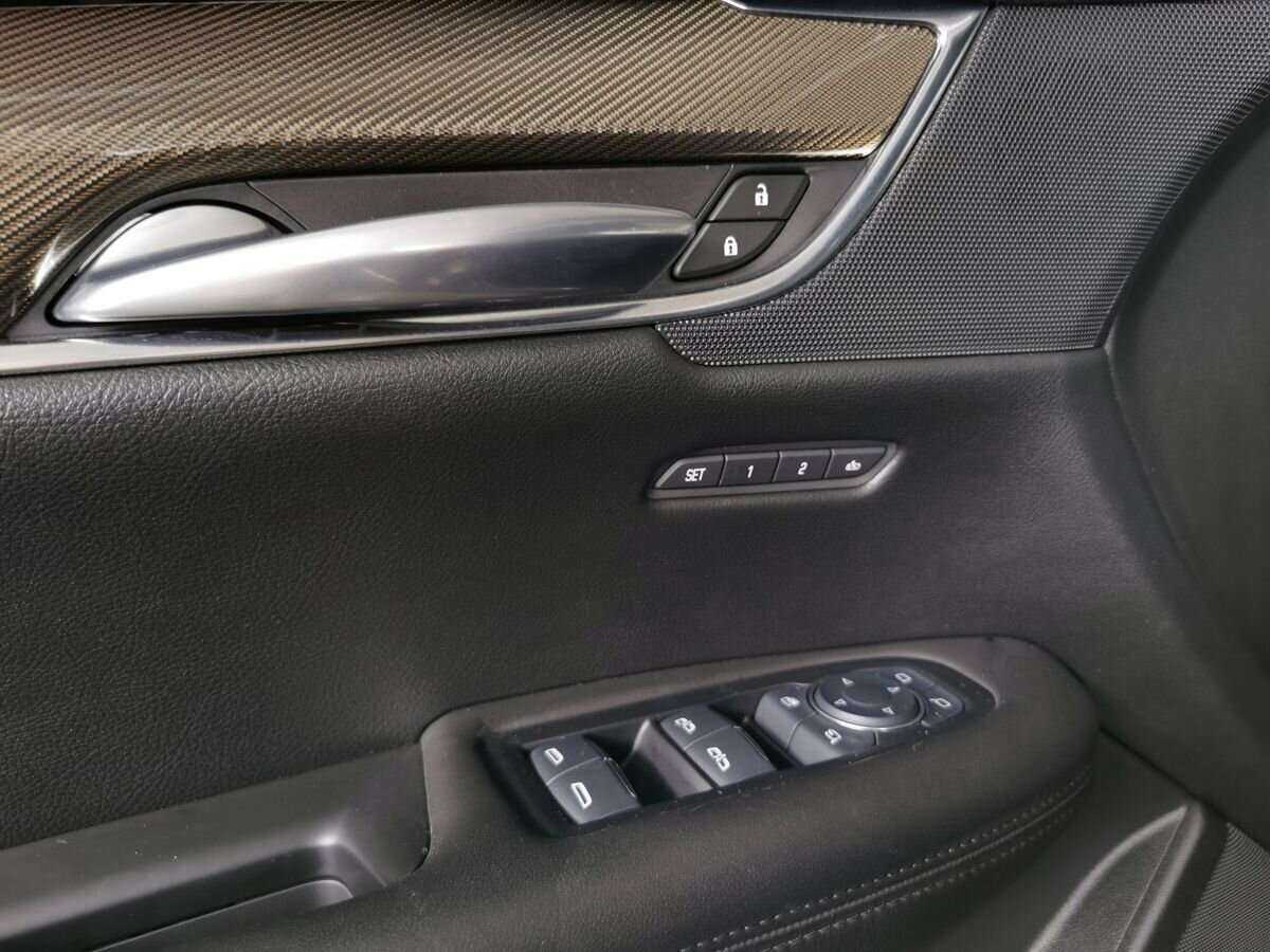 Купить Cadillac XT5, 2016, 89 000 км, фото №20