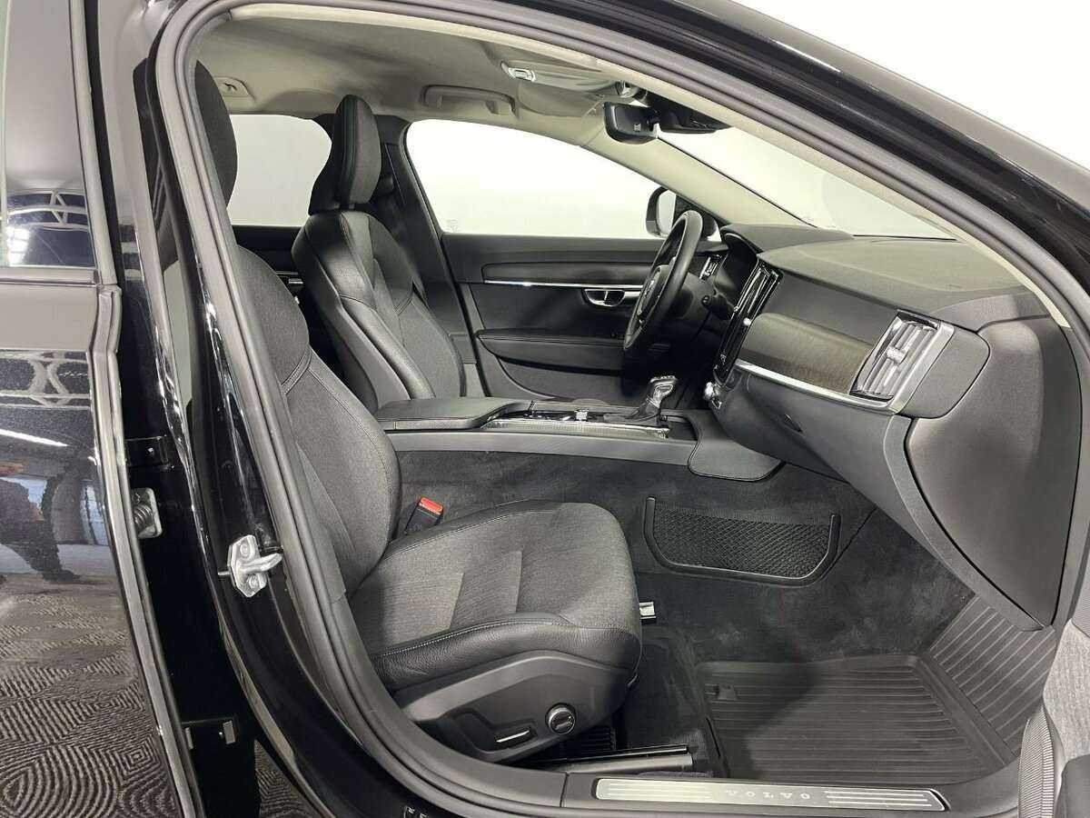 Купить Volvo V90 Cross Country, 2018, 106 833 км, фото №14