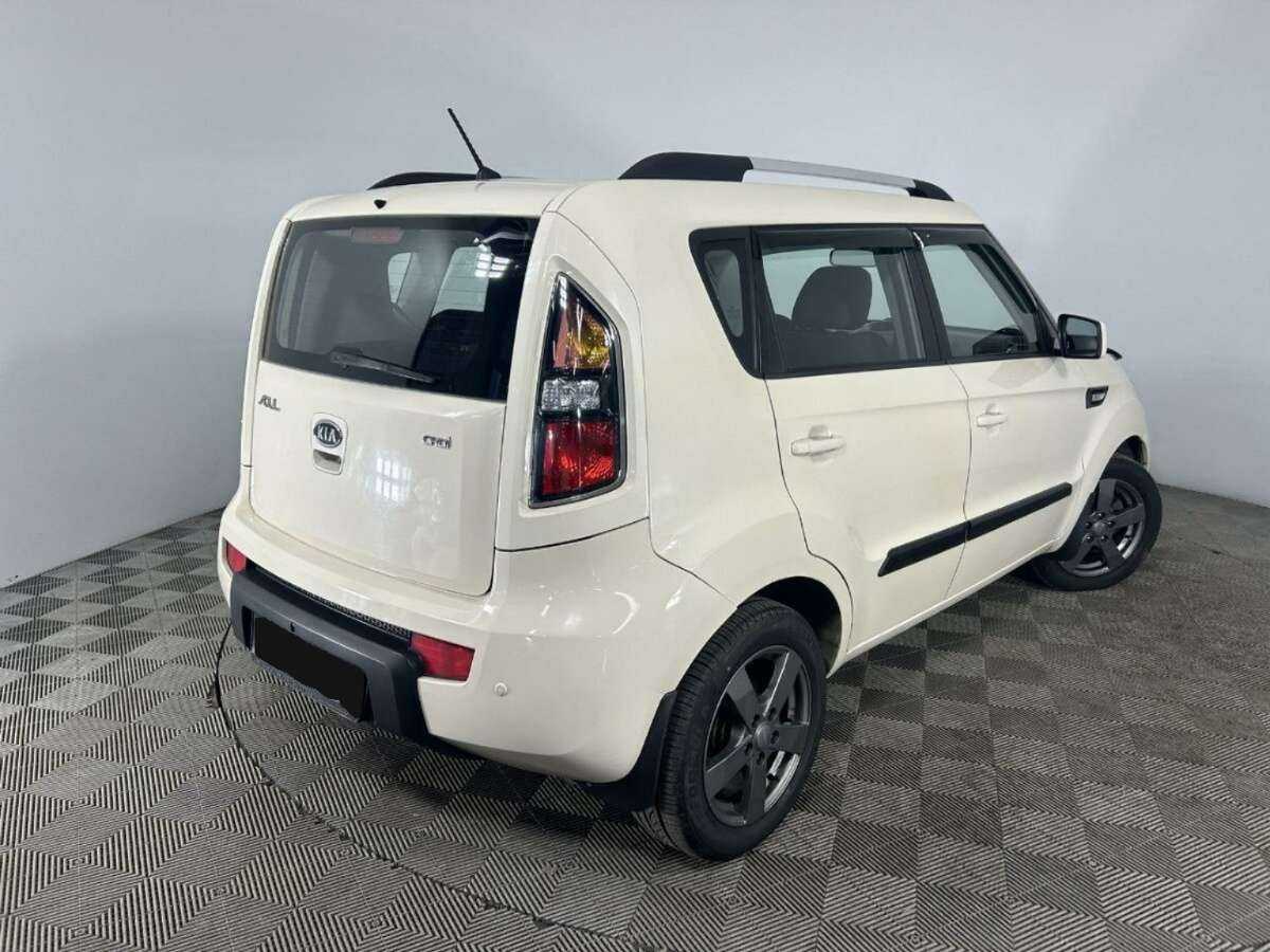 Купить Kia Soul, 2011, 172 838 км, фото №6