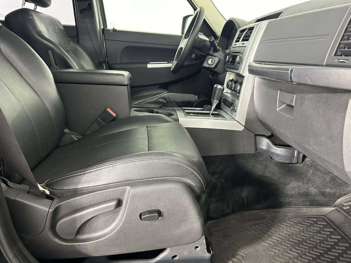 Купить Jeep Cherokee, 2010, 164 424 км, фото №14