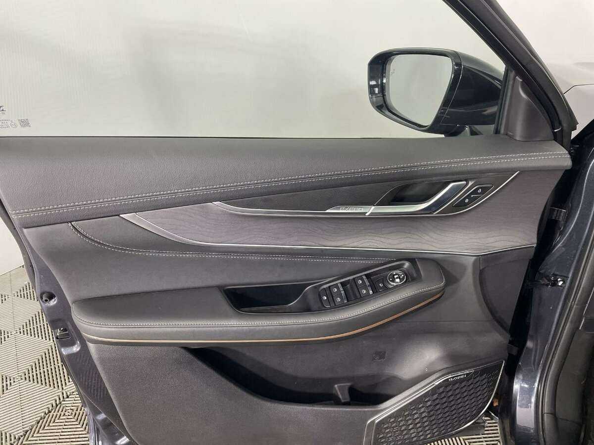 Купить EXEED LX, 2022, 26 587 км, фото №8