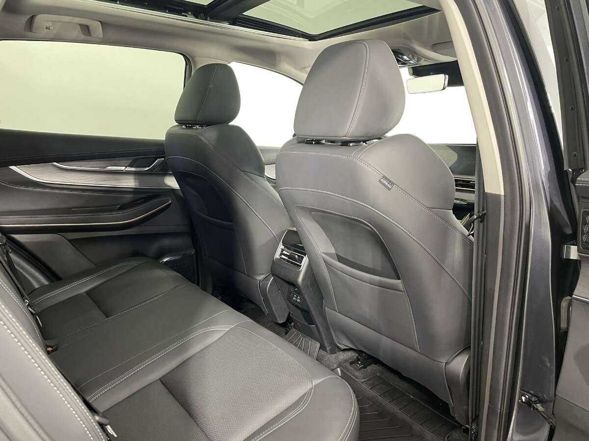 Купить EXEED LX, 2022, 26 587 км, фото №17