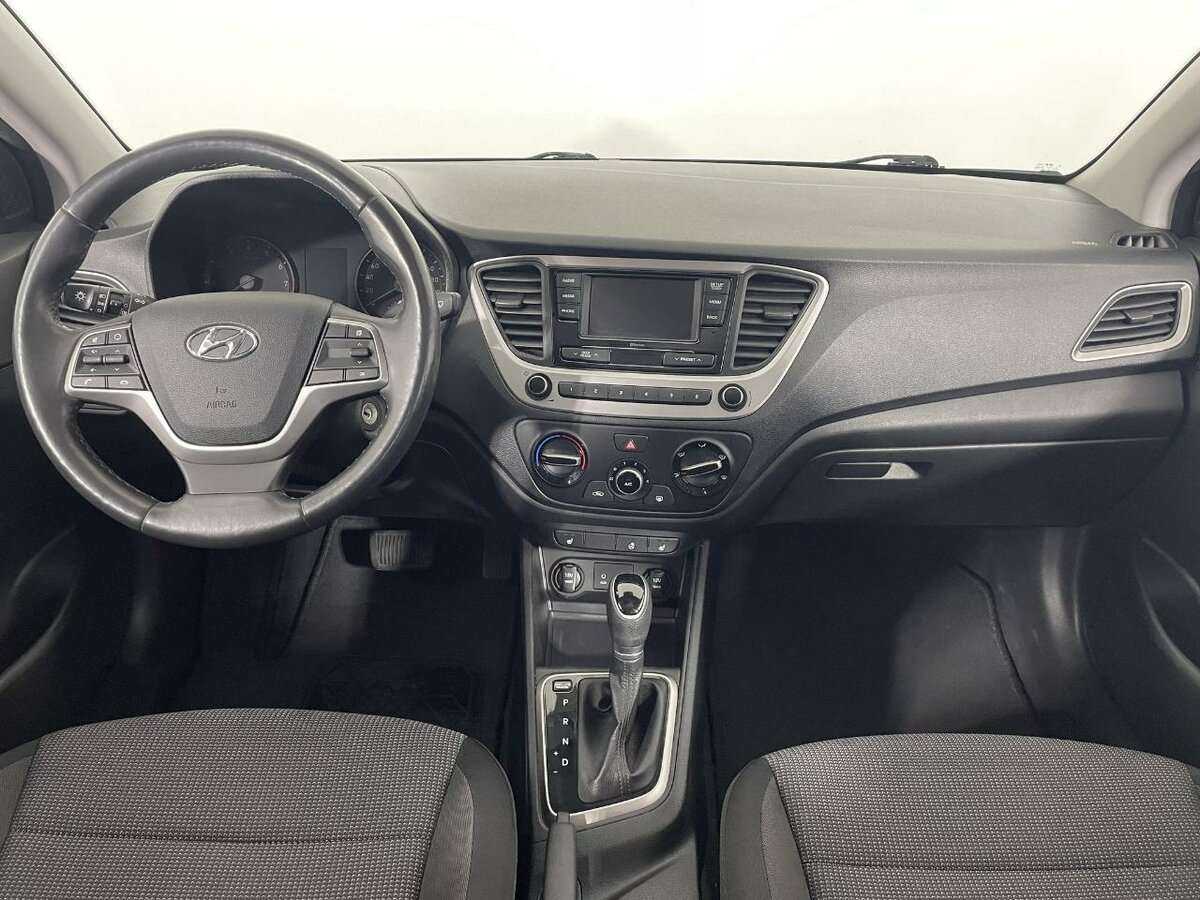Купить Hyundai Solaris, 2018, 69 242 км, фото №7