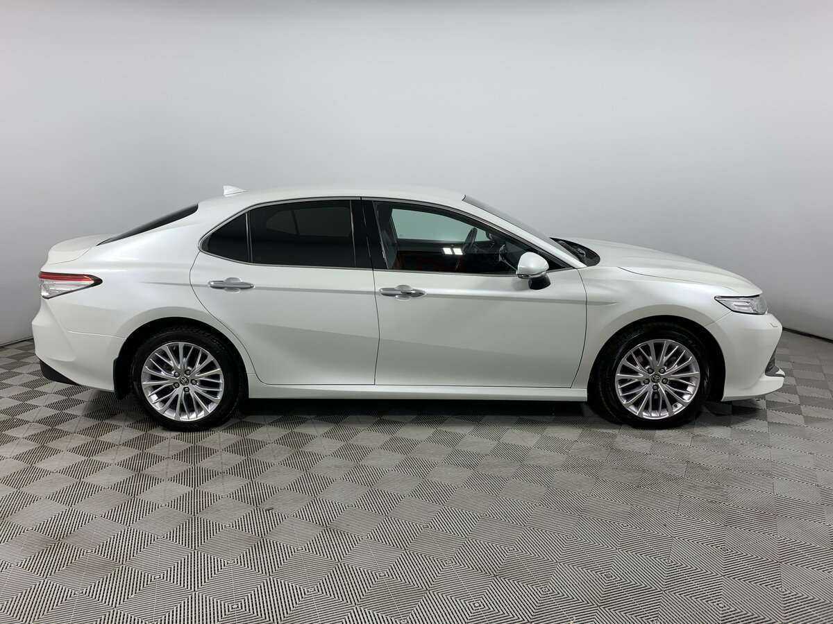 Купить Toyota Camry, 2021, 86 317 км, фото №4