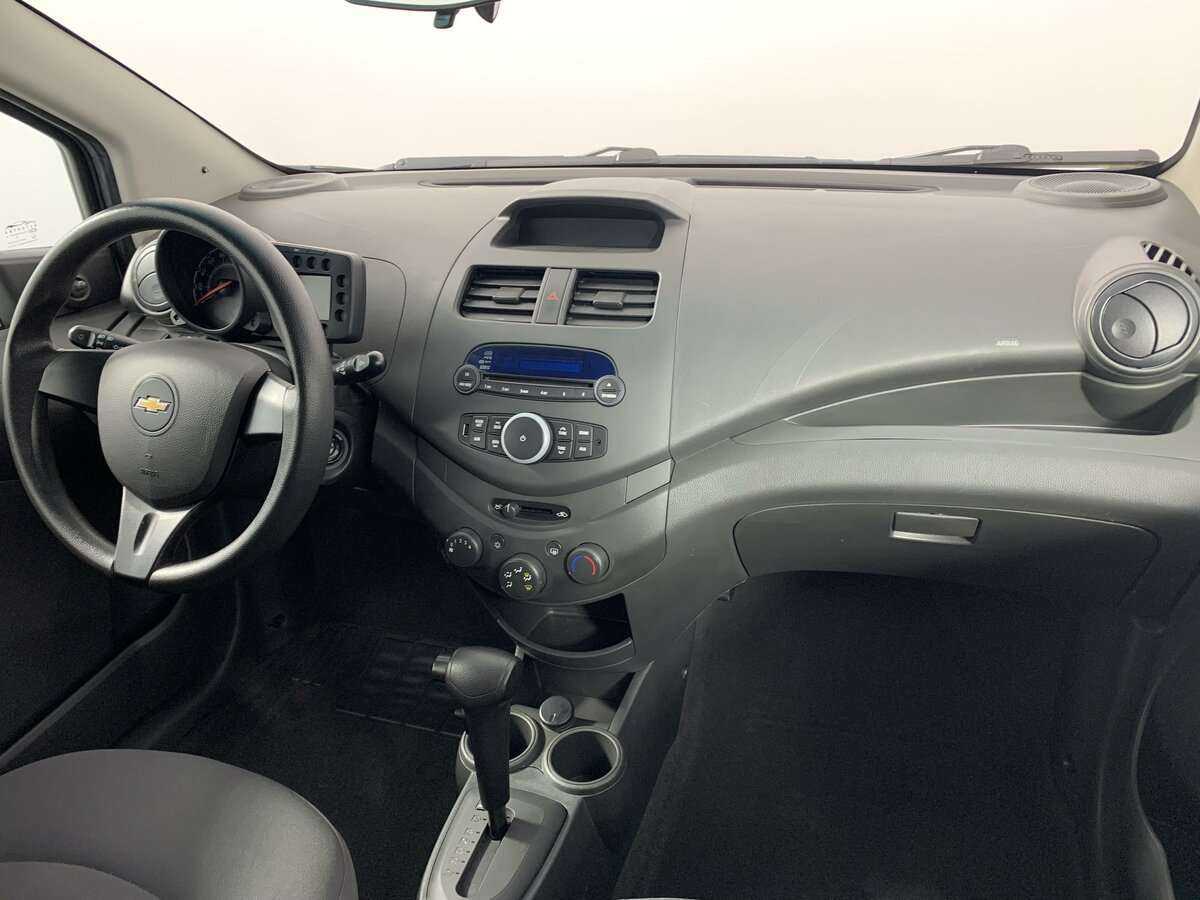Купить Chevrolet Spark, 2013, 30 132 км, фото №9