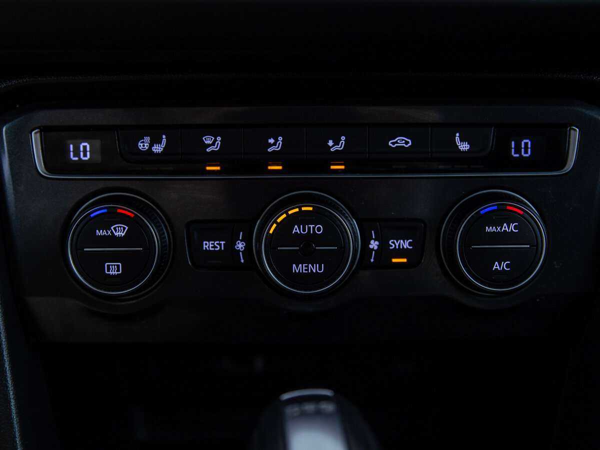 Купить Volkswagen Tiguan, 2017, 77 147 км, фото №16