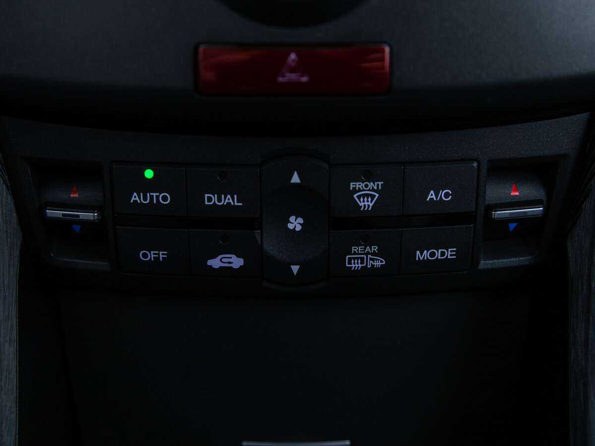 Купить Honda Accord, 2008, 319 034 км, фото №20