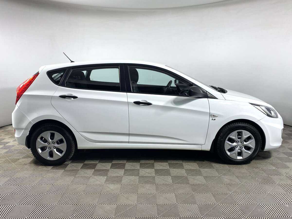 Купить Hyundai Solaris, 2014, 102 500 км, фото №4