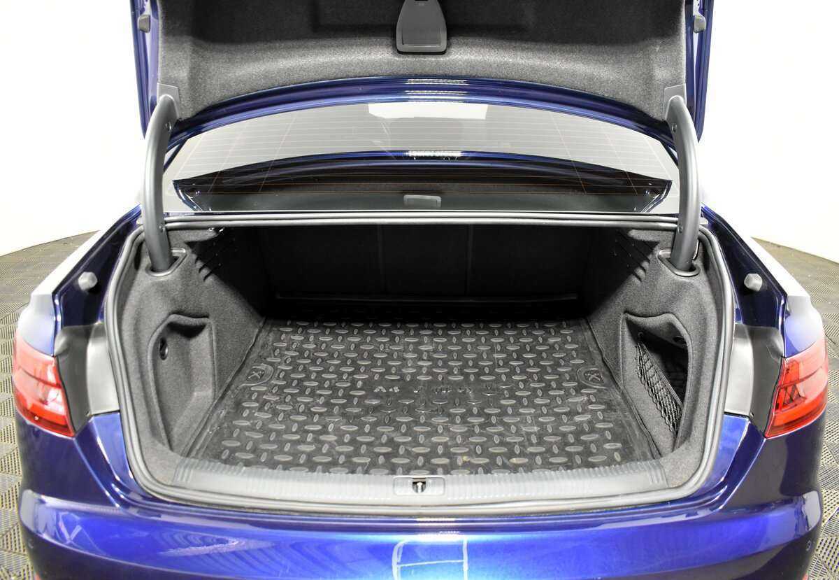 Купить Audi A4, 2018, 83 564 км, фото №8