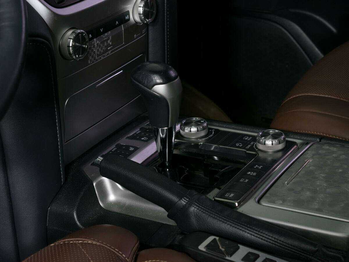 Купить Toyota Land Cruiser, 2015, 141 005 км, фото №18