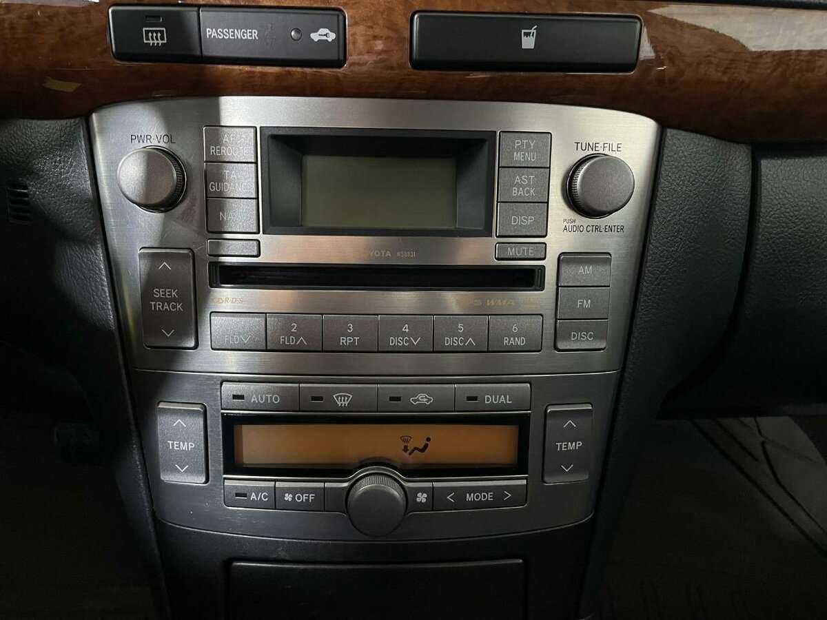 Купить Toyota Avensis, 2008, 250 000 км, фото №12