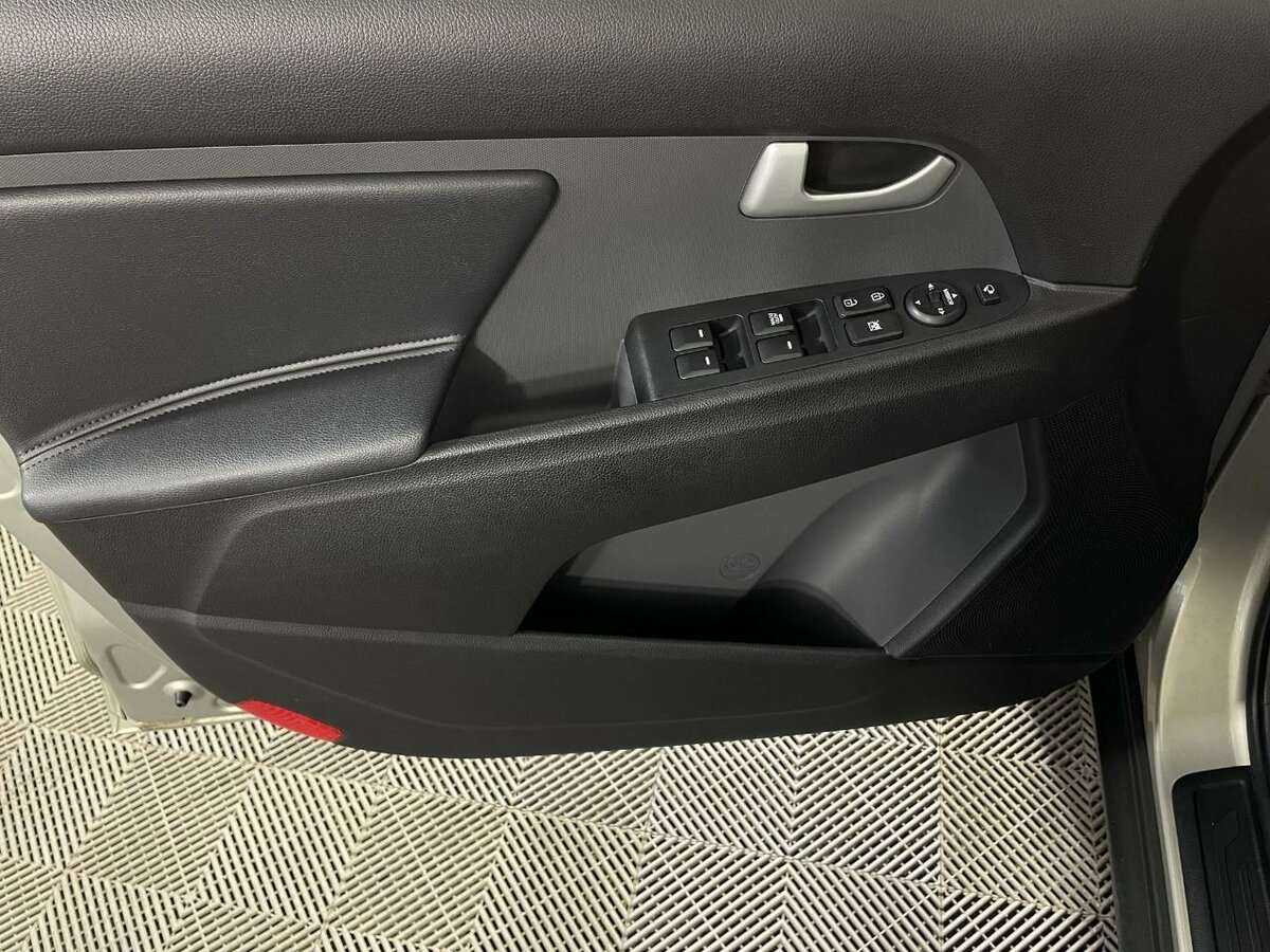 Купить Kia Sportage, 2015, 180 473 км, фото №8