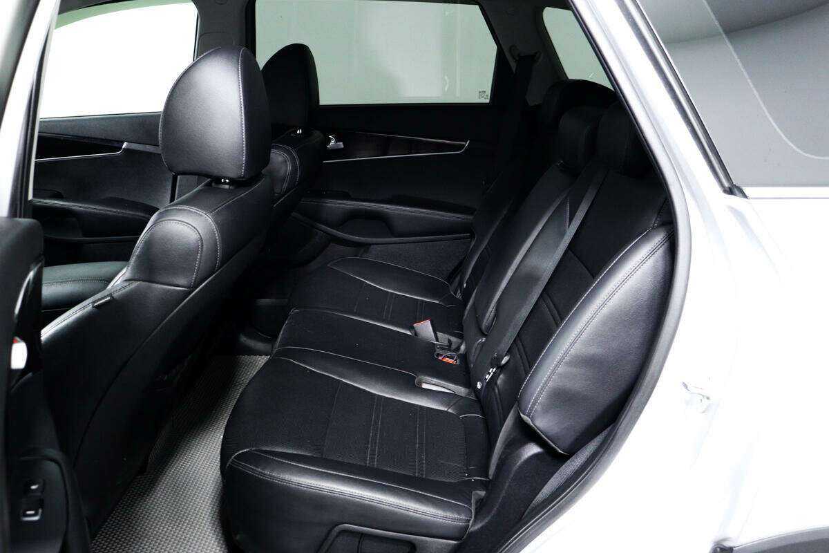 Купить Kia Sorento 8-speed, 2018, 101 499 км, фото №12