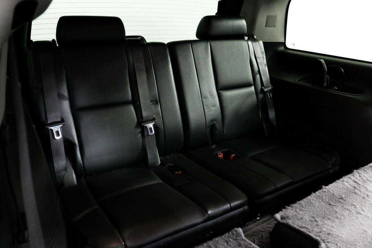 Купить Chevrolet Tahoe 6AT, 2013, 214 715 км, фото №14