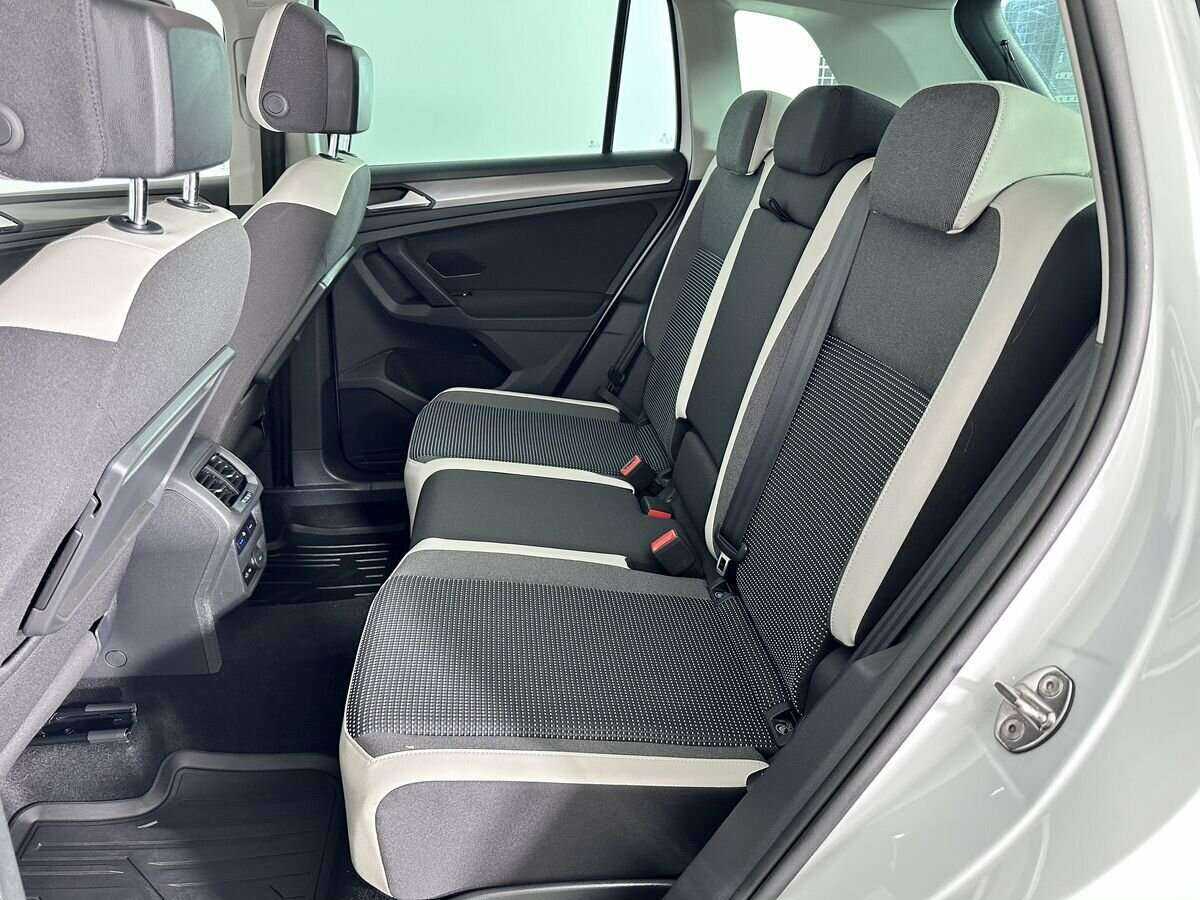 Купить Volkswagen Tiguan, 2019, 82 960 км, фото №17