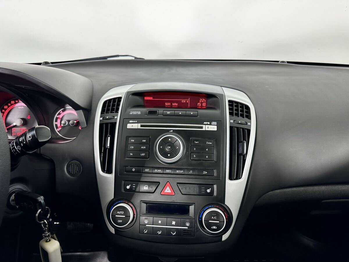 Купить Kia Ceed, 2010, 159 080 км, фото №12