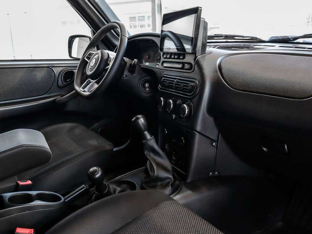 Купить Lada (ВАЗ) Niva, 2023, 13 000 км, фото №12