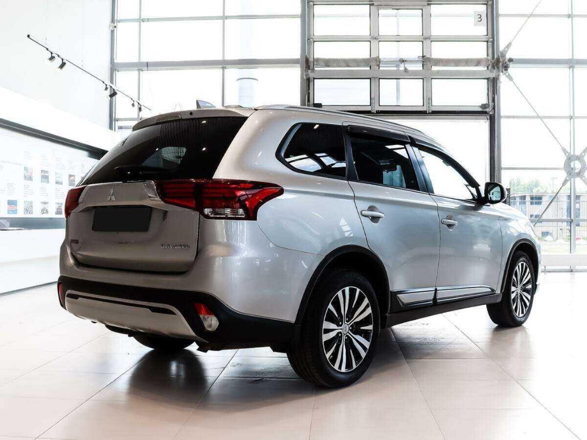 Купить Mitsubishi Outlander, 2019, 69 017 км, фото №5