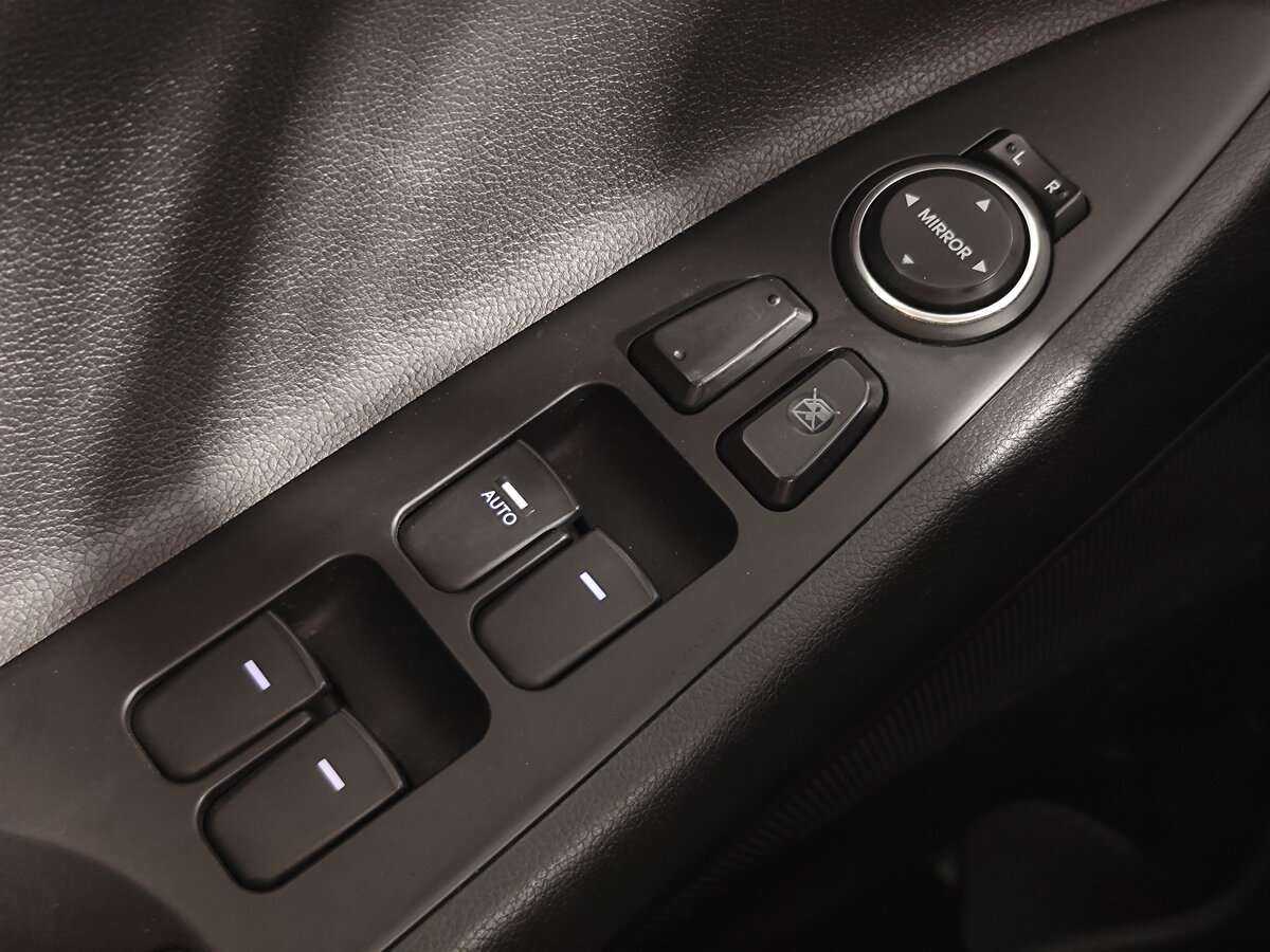 Купить Hyundai Sonata, 2011, 238 000 км, фото №18