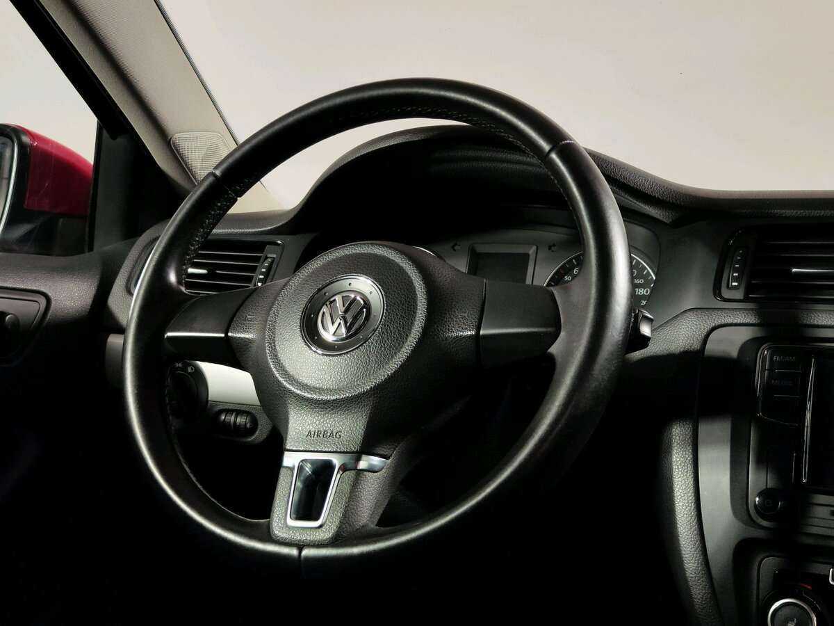 Купить Volkswagen Jetta, 2011, 359 146 км, фото №12