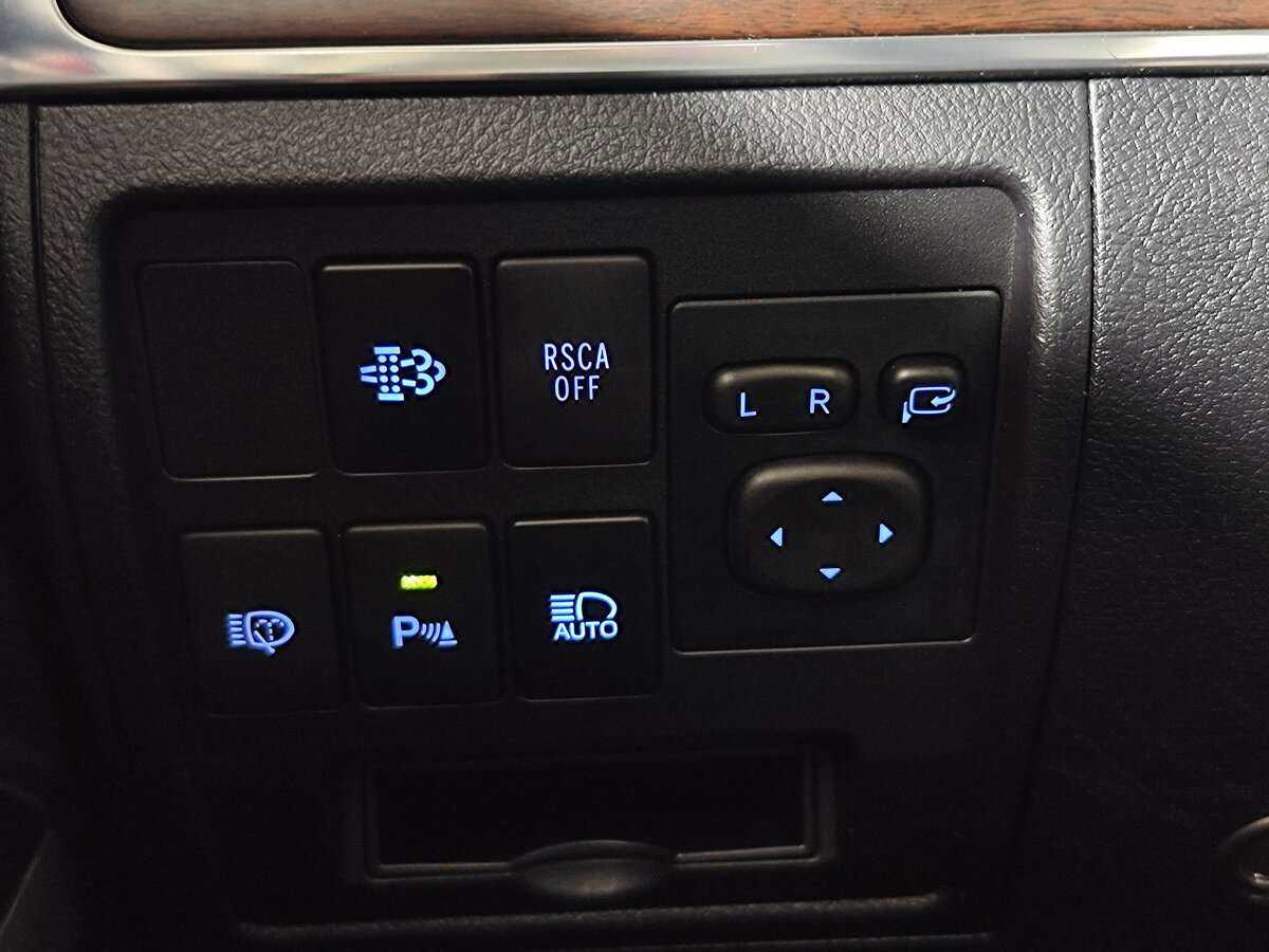 Купить Toyota Land Cruiser, 2016, 251 716 км, фото №27