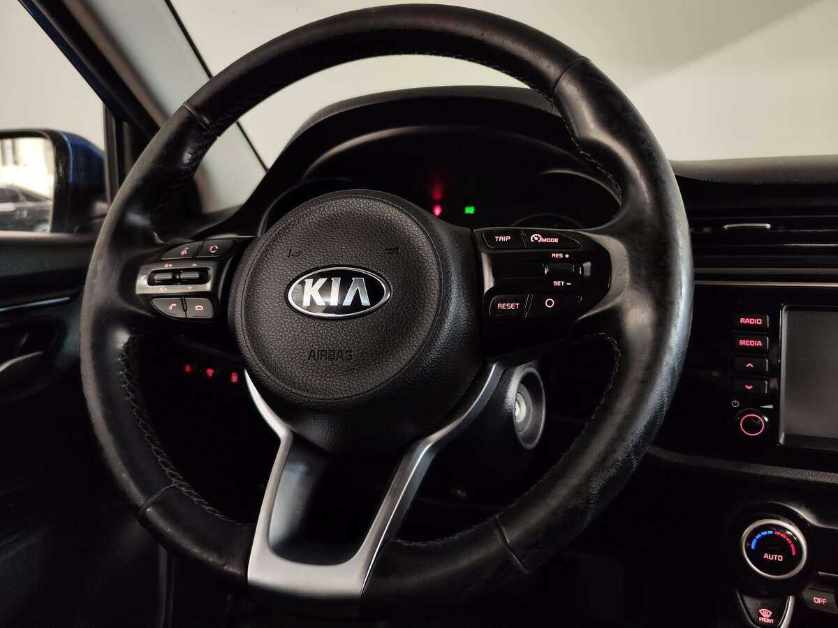 Купить Kia Rio X-Line, 2018, 222 000 км, фото №6