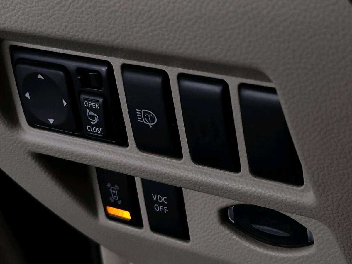 Купить Infiniti FX37, 2010, 220 000 км, фото №26