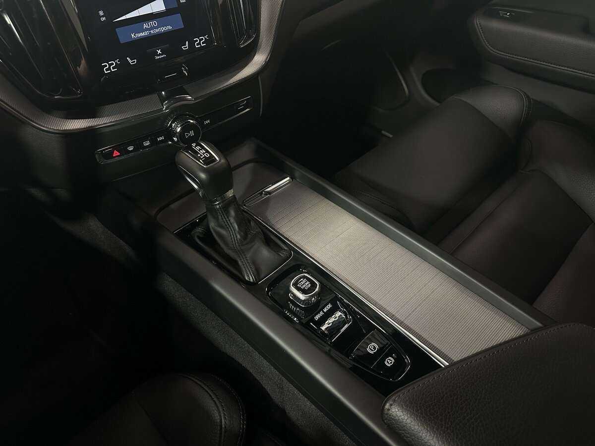 Купить Volvo XC60, 2019, 57 767 км, фото №16