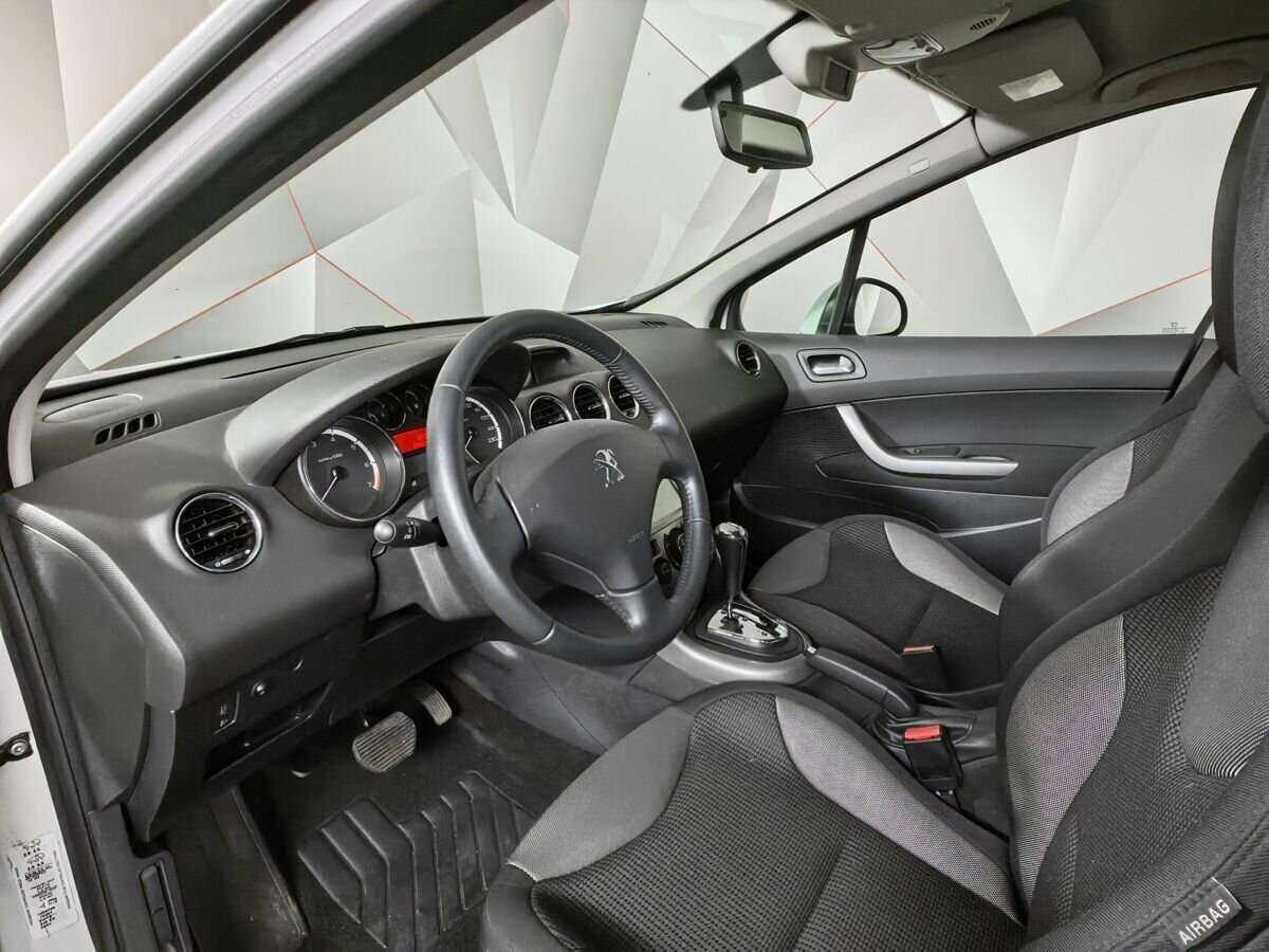 Купить Peugeot 308, 2011, 44 801 км, фото №13